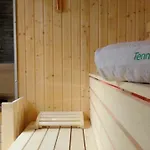 Tennishill Guest house Havirov
