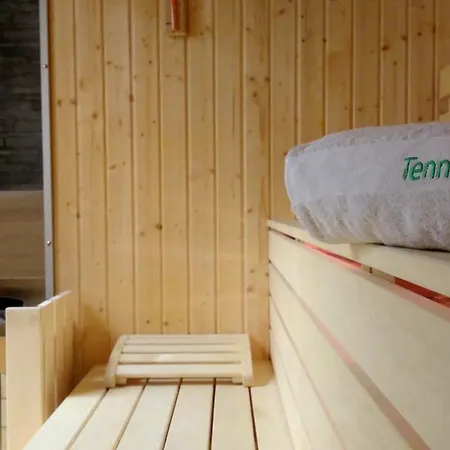 Tennishill بيت ضيافة Havířov