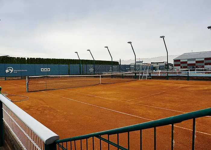 בית הארחה Tennishill Havířov