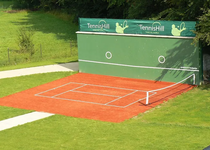 Tennishill